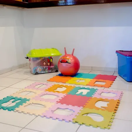 فندق Maria's House 3*